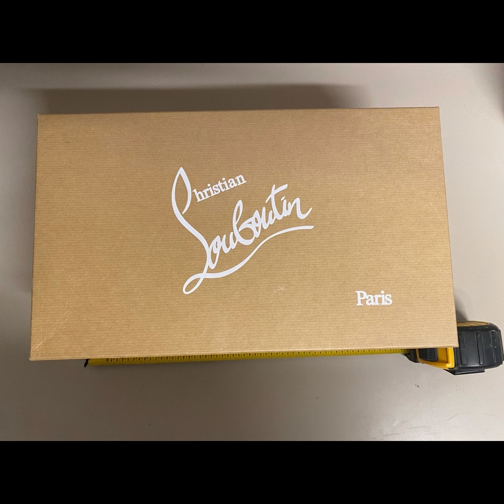 COPY - Empty box